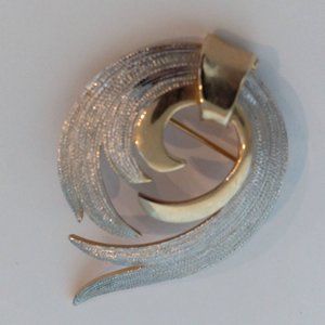 2 Tone Metallic Swirl Brooch Pin